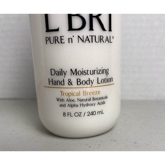 L’BRI Daily Moisturizing Hand & Body Lotion Tropical Fruit & Aloe Infused Gloves - Picture 4 of 12